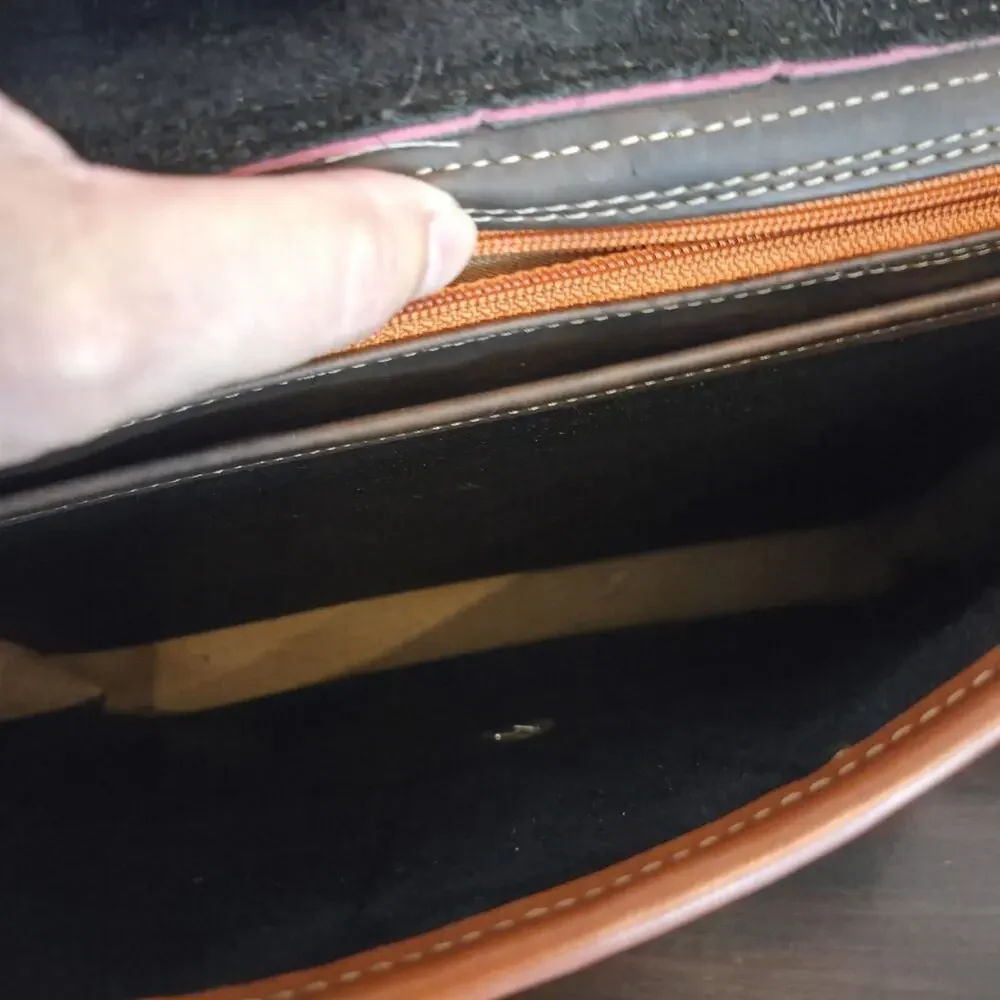 Vtg Dooney & Bourke 16” AWL Black Pebbled Leather Satchel Briefcase Bag USA New